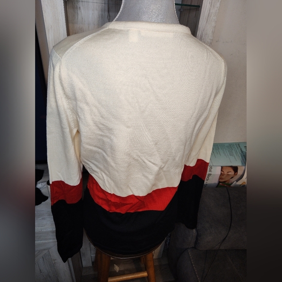 Hugo Boss color block sweater featuring a cream, red, and black design S/M - Picture 3 of 5